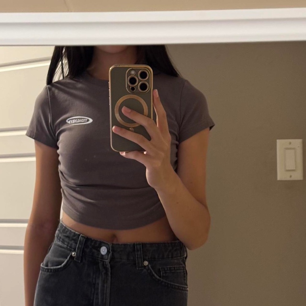 Women's Gray Crop Top